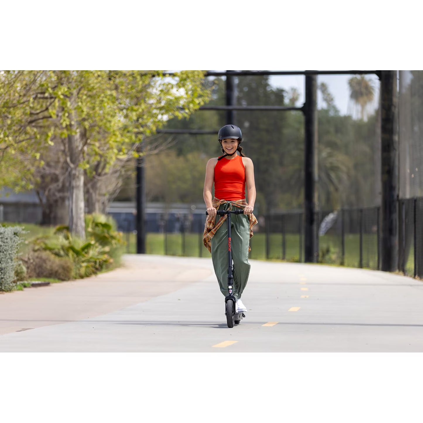 Razor Raven Electric Kick Scooter with 170W High-Torque Hub Motor