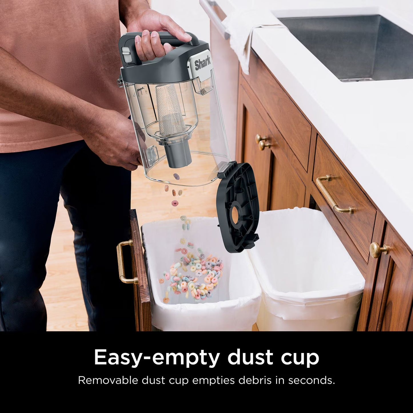 Shark Rotator Pet Pro Lift-Away ADV Upright Vacuum with DuoClean PowerFins HairPro and Odor Neutralizer Technology